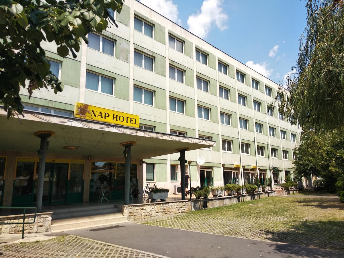 Hotel Nap Budapest Eksteriør billede